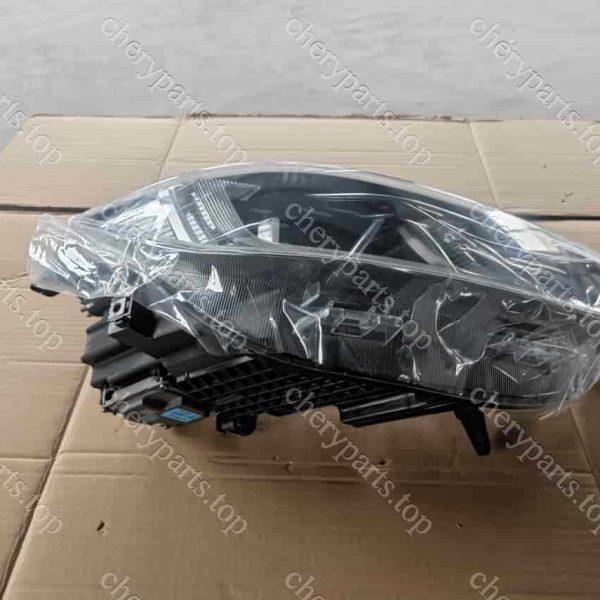 605000235aa Right Headlight 20