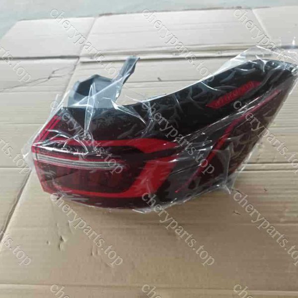 605000237aa Right Rear Taillight Fender 27