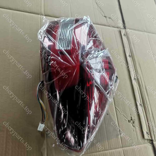 605000343aa Right Rear Taillight 63