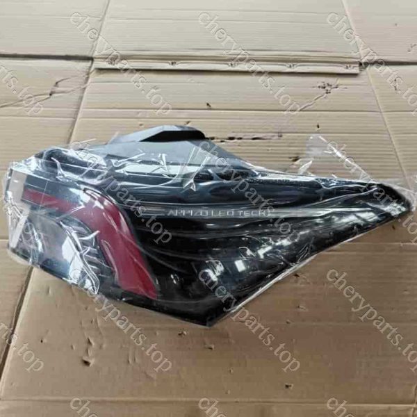 605000423aa Right Rear Taillight Fender 79