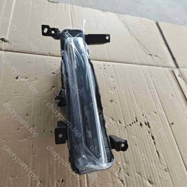 605000680aa Right Front Fog Lamp 93