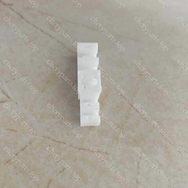 F08-1100411hd Four-slot Pipe Clamp 520