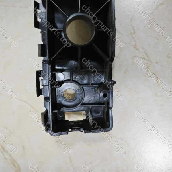 F08-2803532 Front Bumper Right Bracket 561