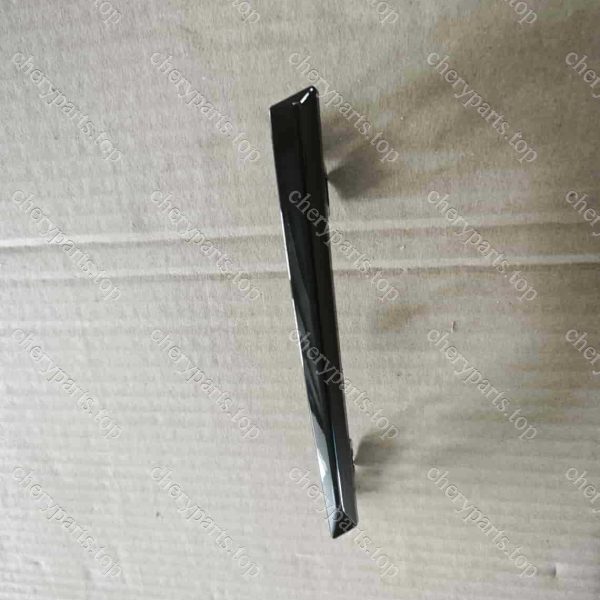 F16-2803552ca-dq Grille Bright Strip 6-primer 1662