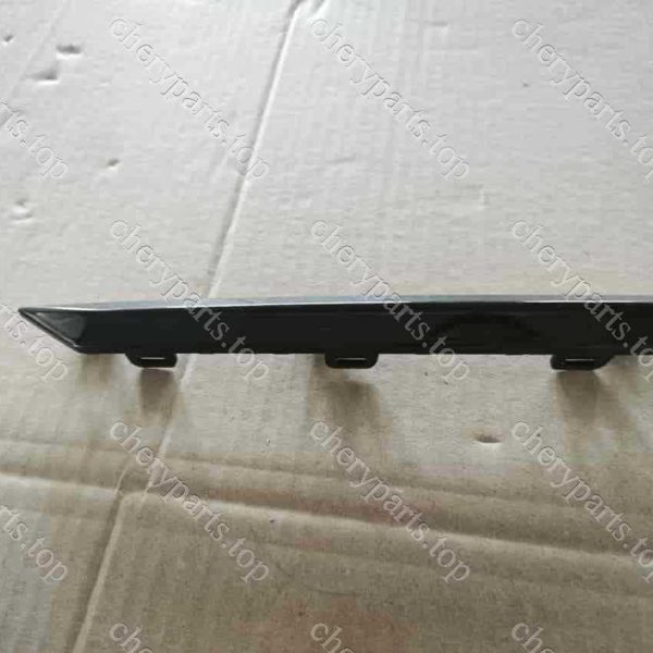 F16-2803558ca-dq Grille Bright Strip 12-primer 1653