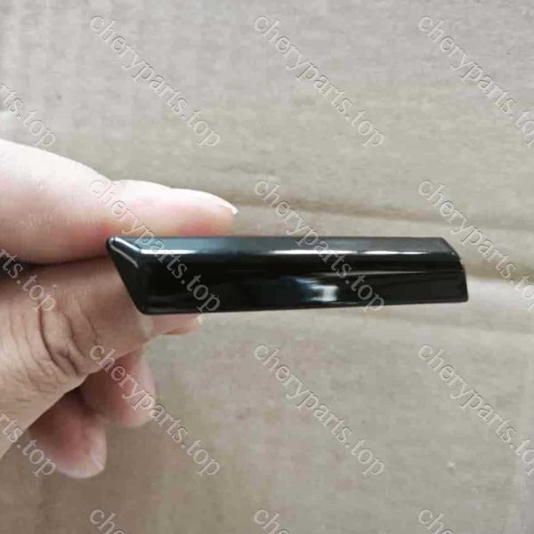 F16-2803575ca-dq Grille Bright Strip 29-primer 1686