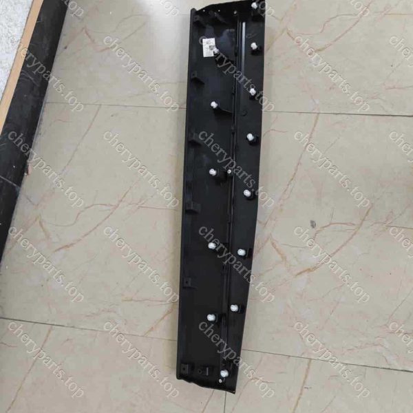 F16-5500210ca Left Front Door Decorative Panel Assembly 868