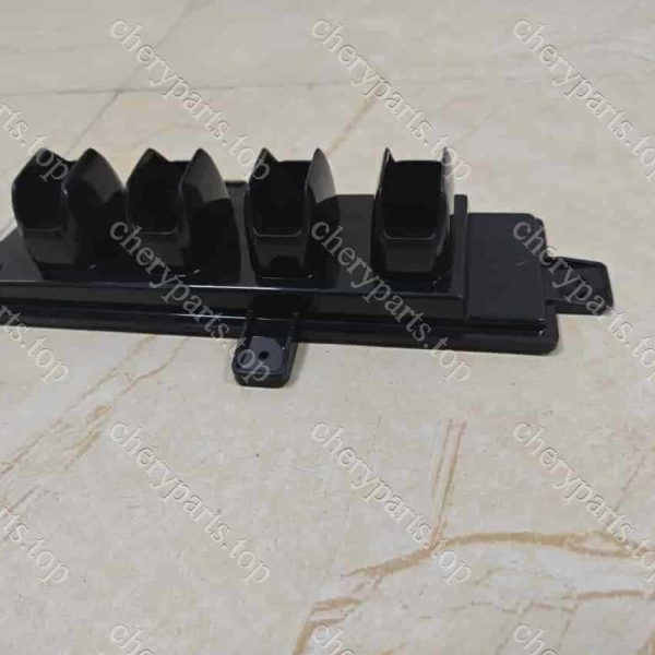 F16-5500232ca Right Rear Door Decorative Panel Guard 877