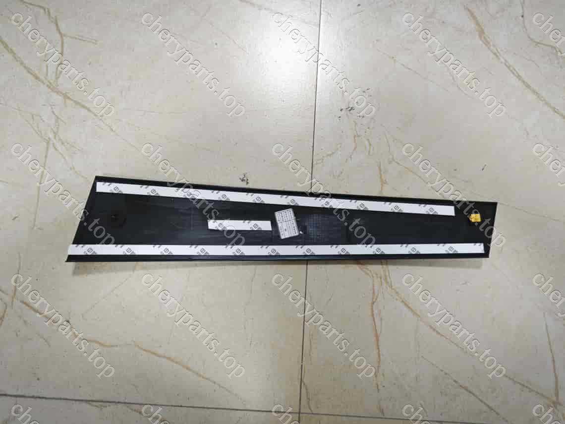 F16-5500330ca Left Front Door Frame Decorative Panel 1 879
