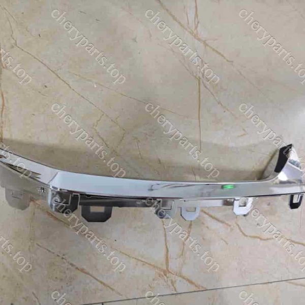 F18-2803514 Right Daytime Running Light Cover Bright Strip 989