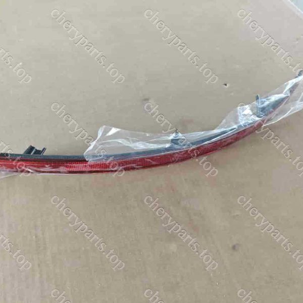 F18-4435010 Left Retro-reflector Assembly 1101