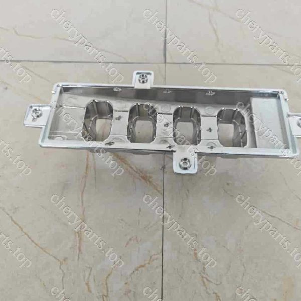 F18-4499010wd Left Daytime Running Light Silver Trim 1108