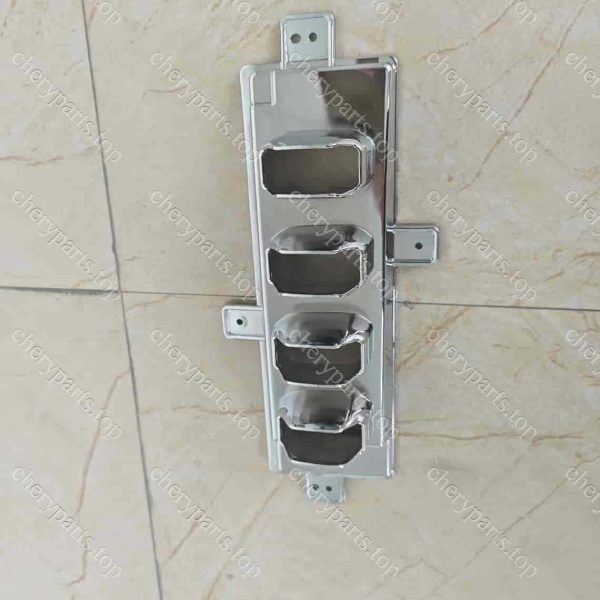 F18-4499020wd Right Daytime Running Light Silver Trim 1113