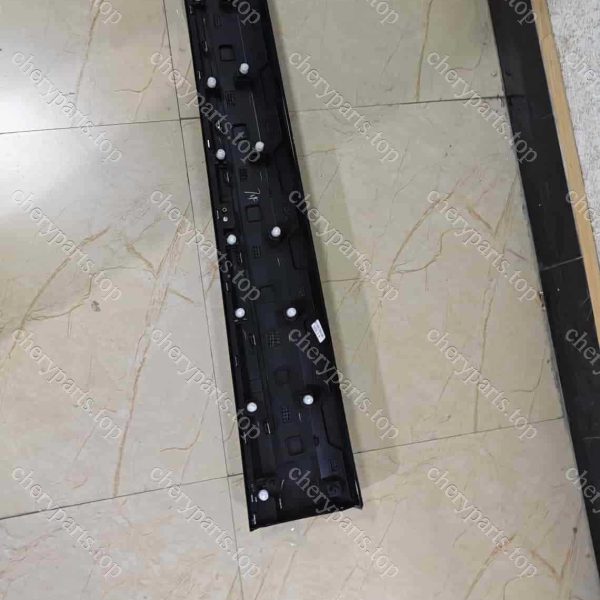 F18-5500150na-dq Left Front Door Trim Panel Assembly Primer 1136