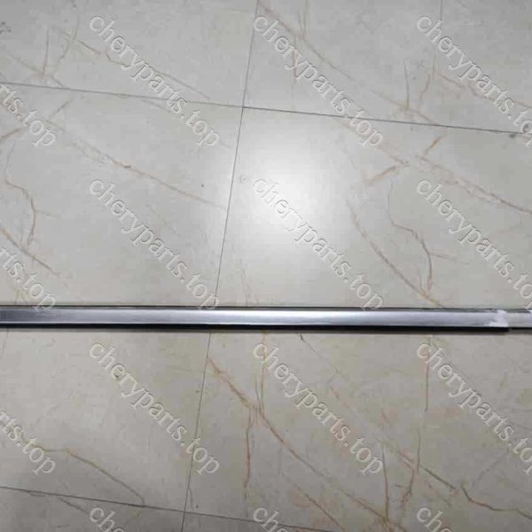 F18-6107117 Left Front Door Glass Outer Water Retaining Strip 1151