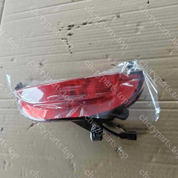 J68-4416030 Left Rear Reflector 120