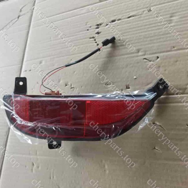 J68-4416040 Right Rear Reflector 123